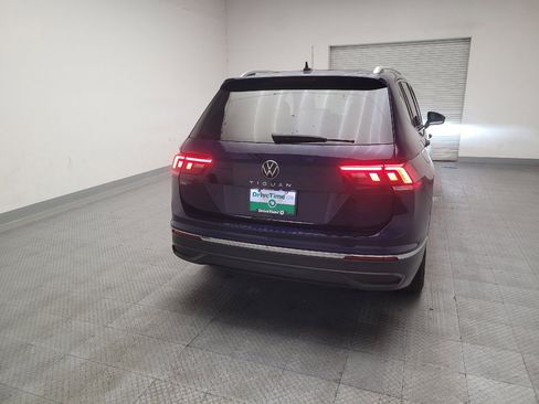 Used 2022 Volkswagen Tiguan SE FWD image 7