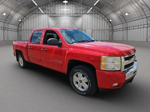 Used 2011 Chevrolet Silverado 1500 LT w/ All-Star Edition AWD/4WD image 15