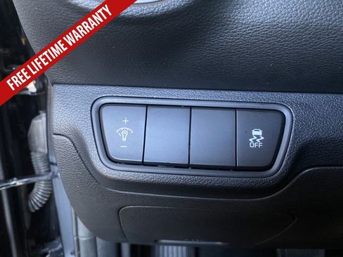 Used 2024 Kia Forte LXS FWD image 30