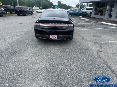 Used 2020 Lincoln MKZ FWD image 6
