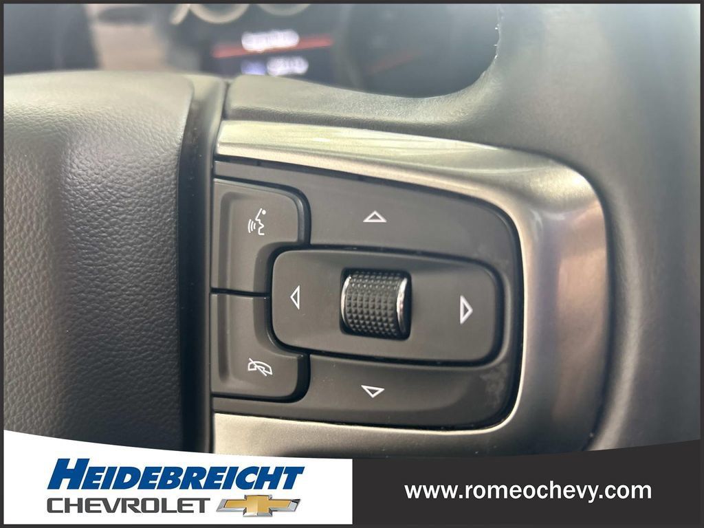 Certified 2022 Chevrolet Silverado 1500 LT w/ Convenience Package II AWD/4WD image 21