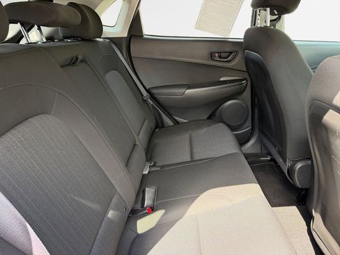Used 2022 Hyundai Kona SEL AWD/4WD image 25