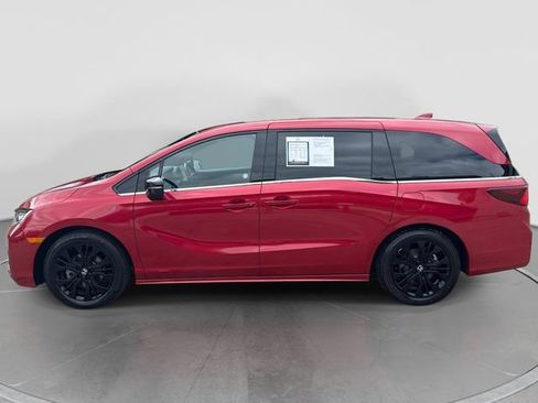 Used 2025 Honda Odyssey Sport-L image 10