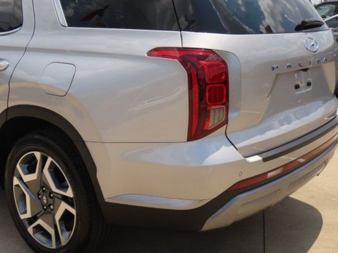 Used 2025 Hyundai Palisade SEL FWD image 13