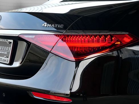 Used 2023 Mercedes-Benz S 580 4MATIC Sedan image 14