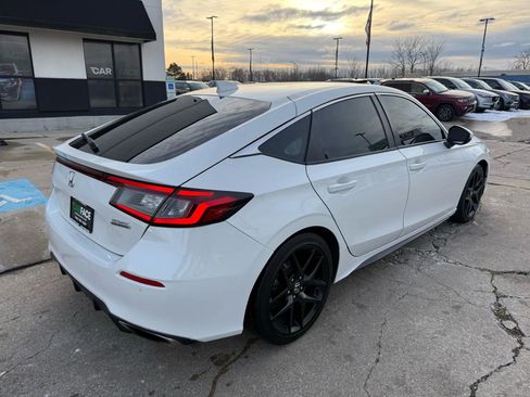 Used 2022 Honda Civic Sport Touring image 14