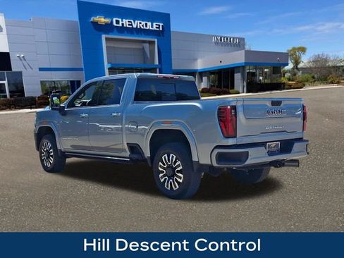 Used 2025 GMC Sierra 2500 Denali Ultimate AWD/4WD image 25
