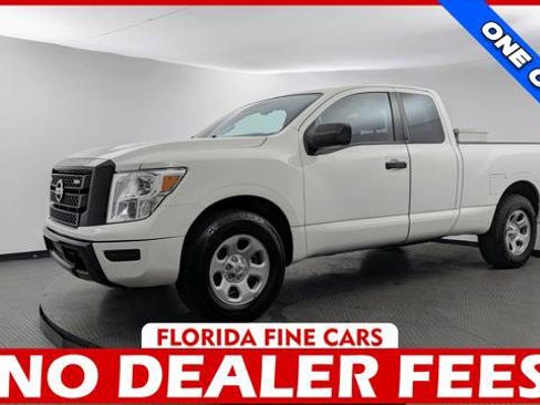 Used 2022 Nissan Titan S RWD image 1