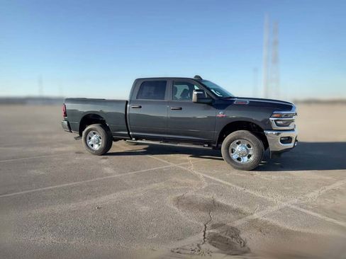 New 2026 RAM 2500 Tradesman image 15