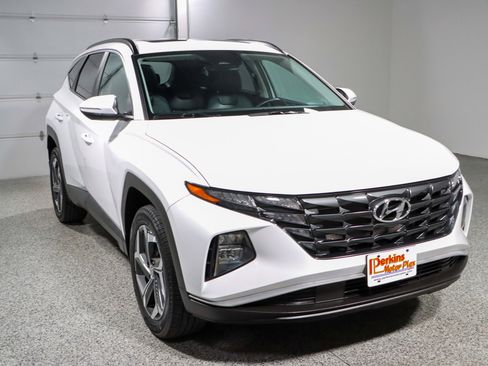 Used 2023 Hyundai Tucson SEL w/ Convenience Package AWD/4WD image 5
