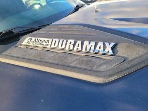 Used 2020 Chevrolet Silverado 3500 High Country image 8