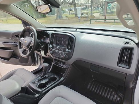 Used 2020 Chevrolet Colorado W/T w/ WT Convenience Package image 31