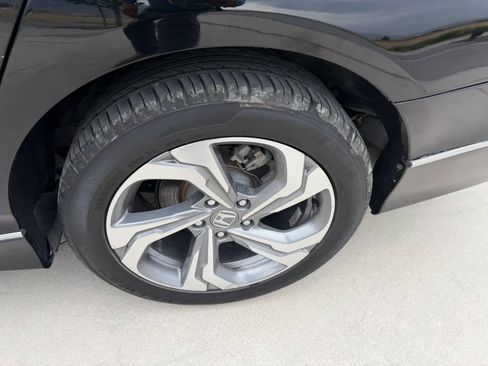 Used 2018 Honda Accord EX-L image 11