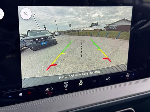 New 2025 Ford Maverick XL image 15