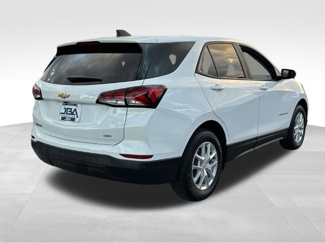 Certified 2023 Chevrolet Equinox LS w/ LS Convenience Package AWD/4WD image 27