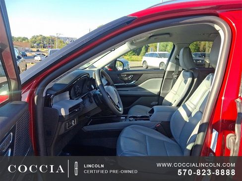 Certified 2022 Lincoln Corsair AWD w/ Equipment Group 101A image 13