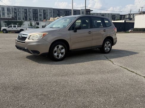 Used 2014 Subaru Forester 2.5i w/ Popular Package #1 AWD/4WD image 1
