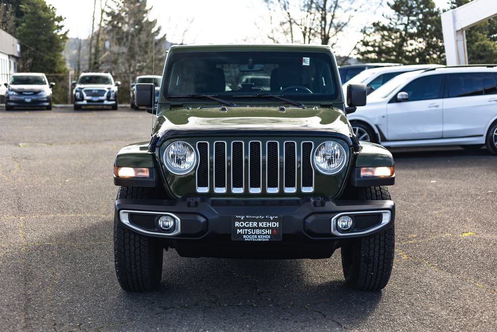 Used 2023 Jeep Wrangler Unlimited Sahara AWD/4WD image 6
