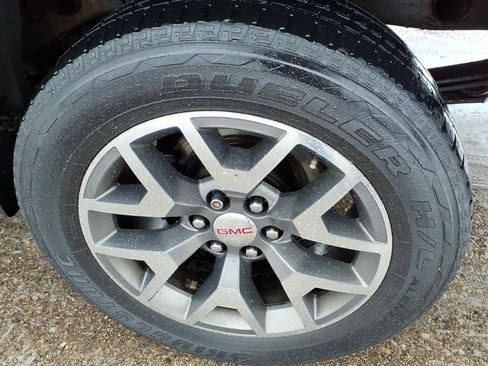 Used 2015 GMC Sierra 1500 SLT w/ All-Terrain Package image 8