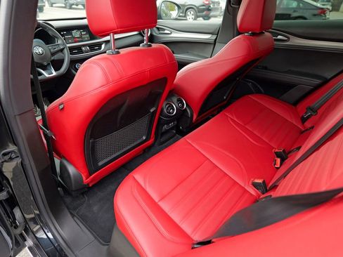 Used 2024 Alfa Romeo Stelvio Ti w/ Performance Driving Package image 27