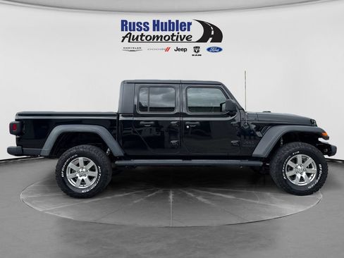 Used 2020 Jeep Gladiator Sport w/ Quick Order Package 24S AWD/4WD image 8