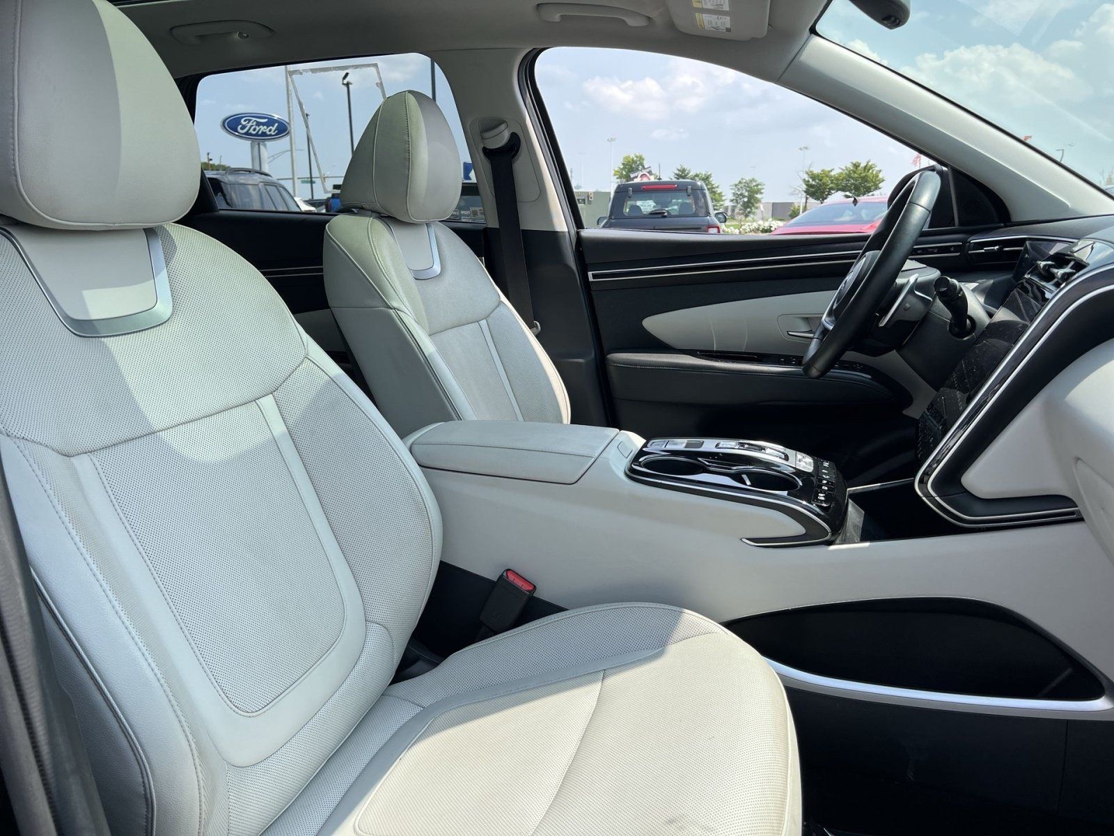 Used 2022 Hyundai Tucson Limited w/ Cargo Package AWD/4WD image 27