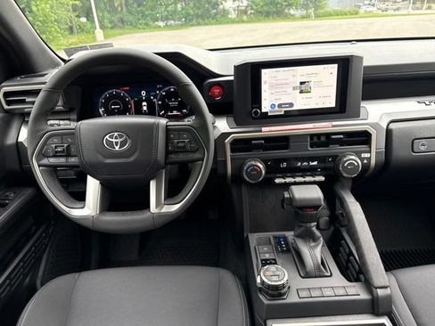 New 2026 Toyota Tacoma TRD Off-Road AWD/4WD image 18
