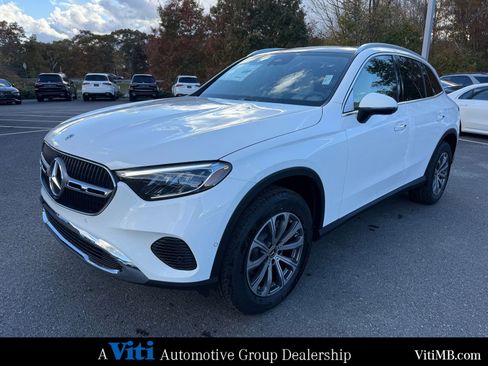 New 2026 Mercedes-Benz GLC 300 GLC 300 image 4