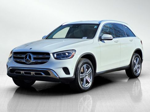 Used 2022 Mercedes-Benz GLC 300 w/ Multimedia Package Lite image 9