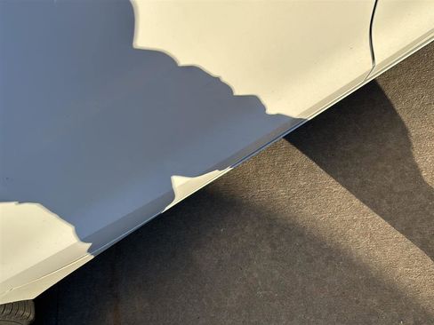 Used 2016 Toyota Camry SE image 15