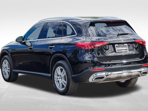 Certified 2023 Mercedes-Benz GLC 300 4MATIC image 5