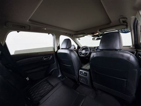 Certified 2023 Nissan Rogue Platinum w/ Platinum Premium Package image 29