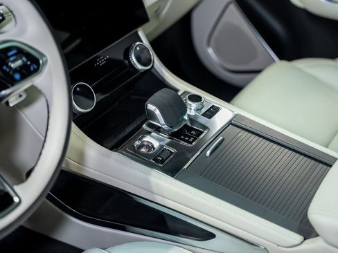 Used 2025 Jaguar F-PACE R-Dynamic S image 56