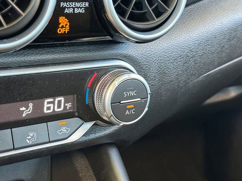 Used 2022 Nissan Sentra SR w/ Trunk Package image 30