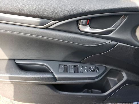 Used 2020 Honda Civic Sport Touring image 11
