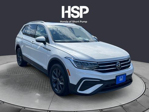 Used 2023 Volkswagen Tiguan SE FWD image 7