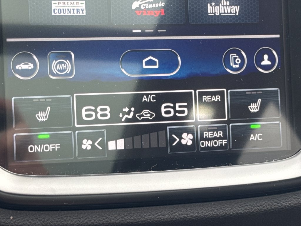Used 2023 Subaru Ascent Onyx Edition Limited AWD/4WD image 48