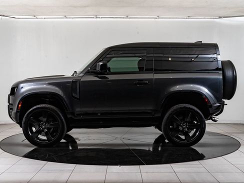 Used 2023 Land Rover Defender 90 V8 image 5