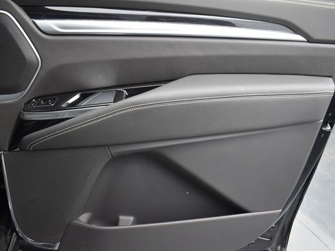 Certified 2026 Cadillac Escalade ESV Sport w/ Touring Package image 34