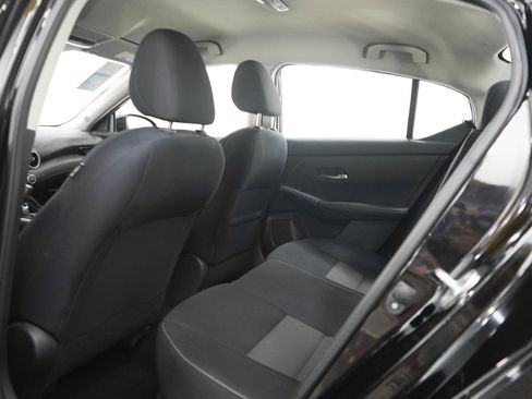 Used 2021 Nissan Sentra SV FWD image 16