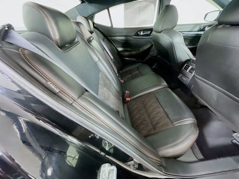 Used 2023 Nissan Maxima SR w/ Sport Mat Group FWD image 30