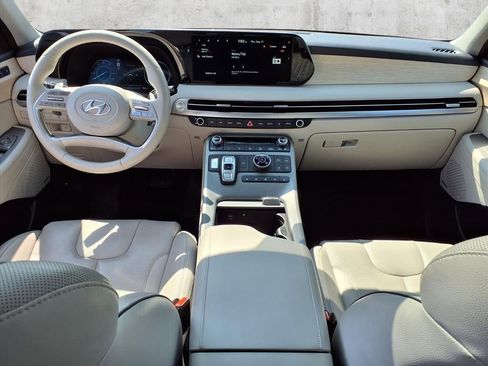 Used 2024 Hyundai Palisade Limited image 7