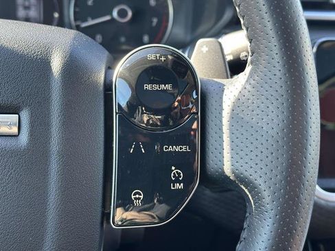 Used 2018 Land Rover Range Rover Velar S image 14