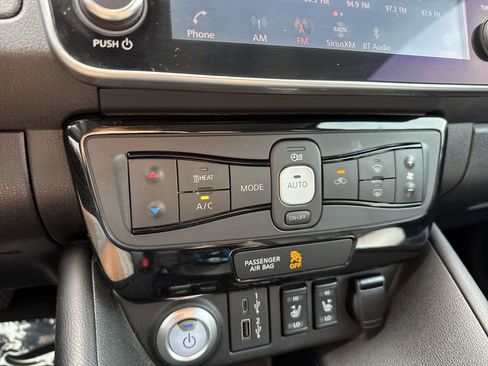 Used 2020 Nissan Leaf SL Plus FWD image 50