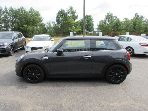 Used 2020 MINI Cooper S FWD image 8
