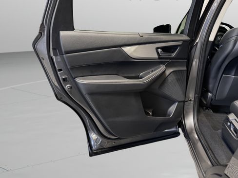 Certified 2024 Acura MDX FWD w/ Technology Package image 14