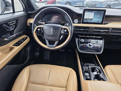 Used 2022 Lincoln Corsair Reserve w/ Elements Package FWD image 6