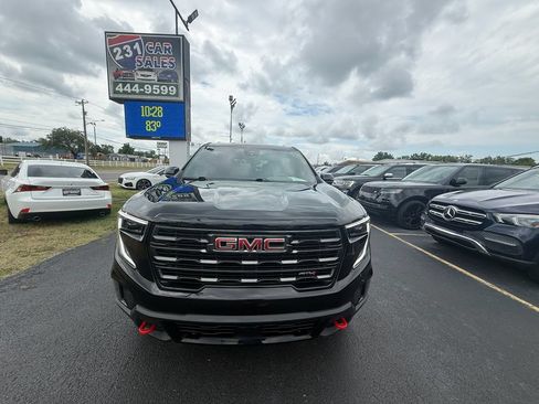 Used 2024 GMC Acadia AT4 w/ Luxury Package AWD/4WD image 9