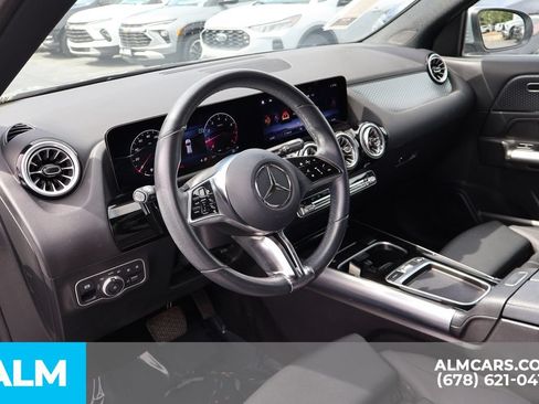 Used 2025 Mercedes-Benz GLA 250 image 9