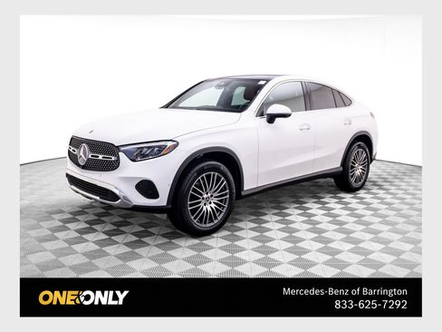Used 2025 Mercedes-Benz GLC 300 4MATIC image 1